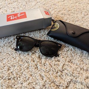 Ray-Ban Classic Wayfarer Black 2140 Sunglasses
